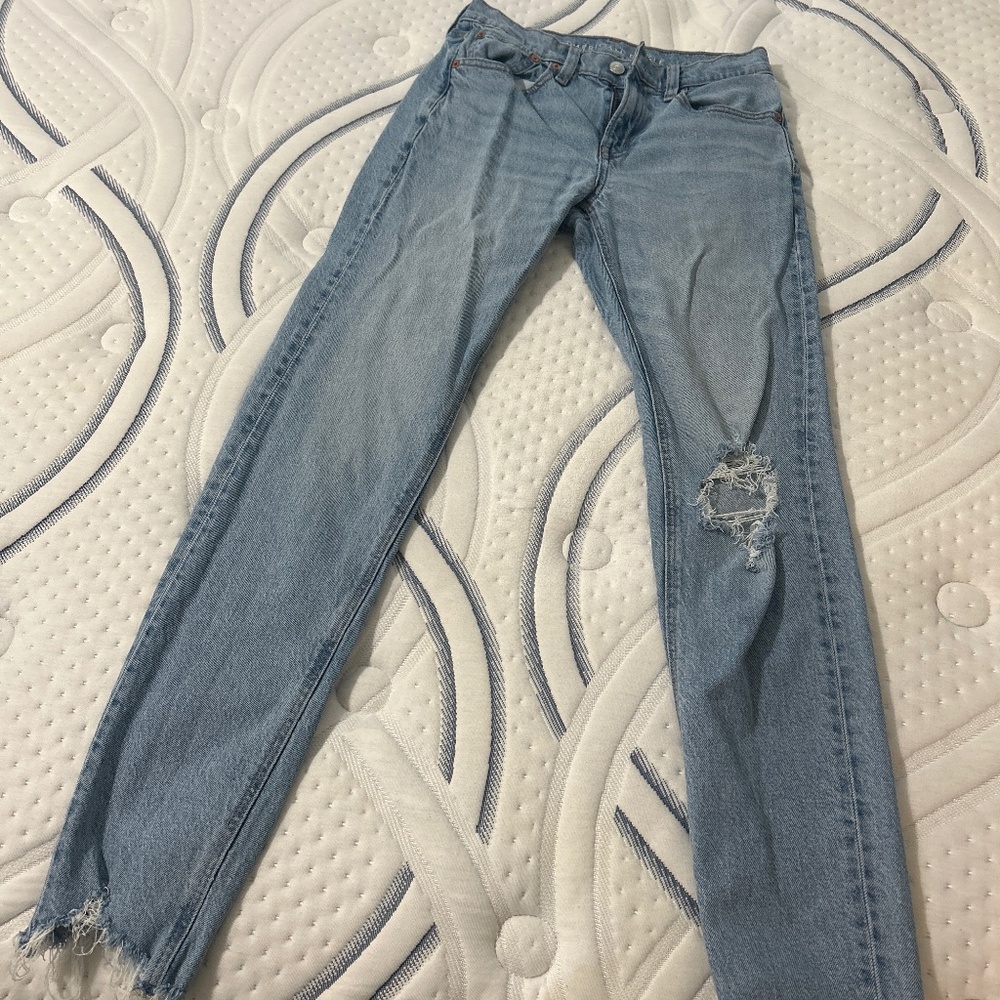 American Eagle 90’s skinny size 2 Long